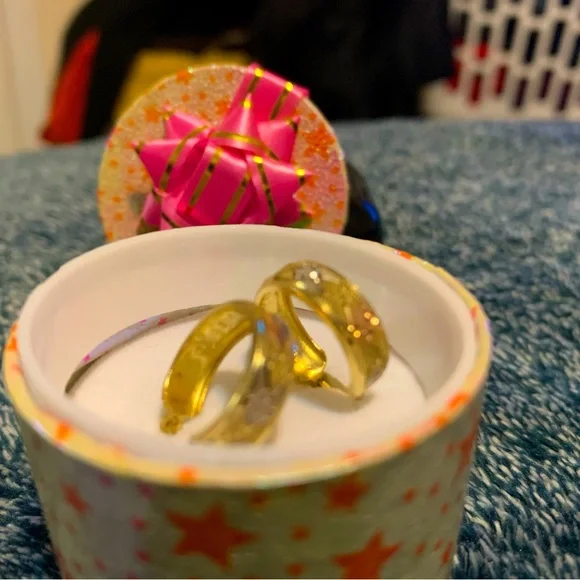 Gold earrings 14k - Picture 1 of 10